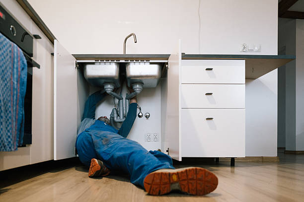 Professional Leak Detection technician working in Natural Bridge Station, VA